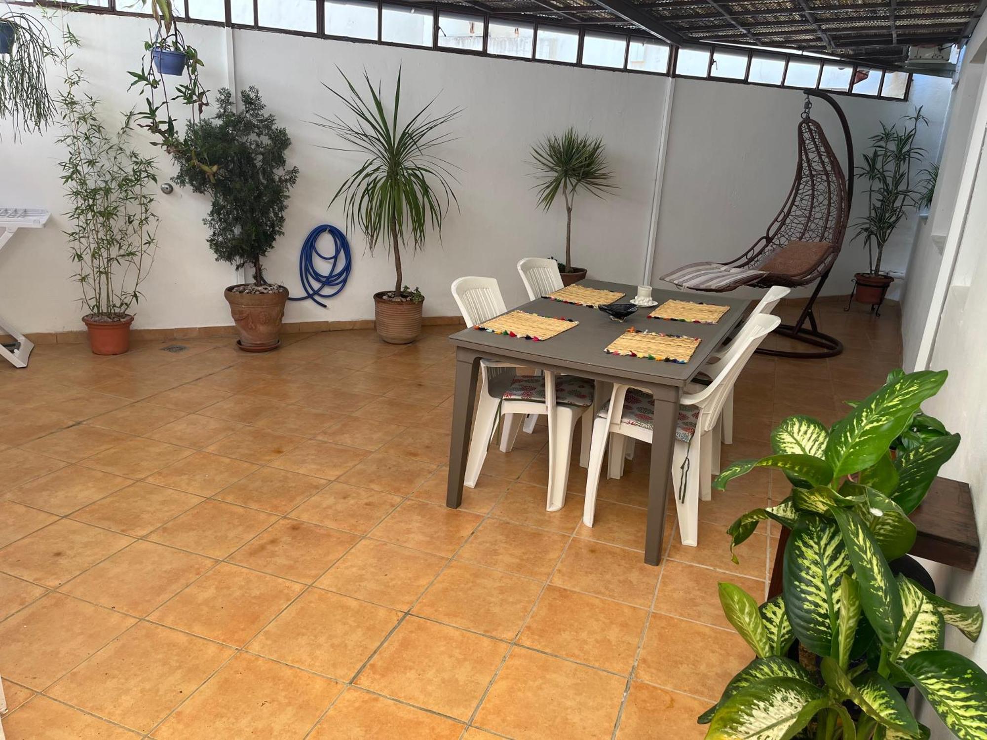 Appartement Elegant Et Climatise Au Centre Avec Terrasse - Proche Plage Et Attractions ! Tanger Exterior foto